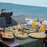Tropic Club & - 3*