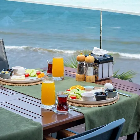 Tropic Club & - Hotel Side