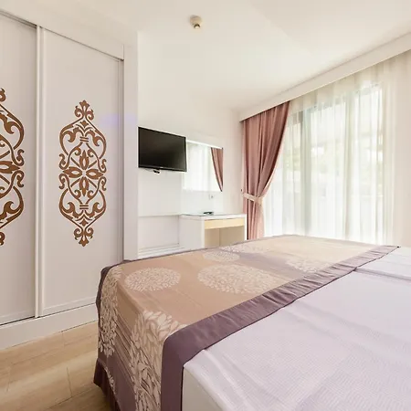 Hotel Tropic Club & - Side