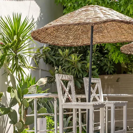 Tropic Club & - Hotel Side