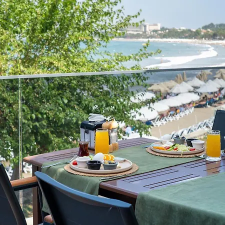 Hotel Tropic Club & -