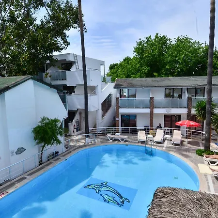 Tropic Club 3* Side