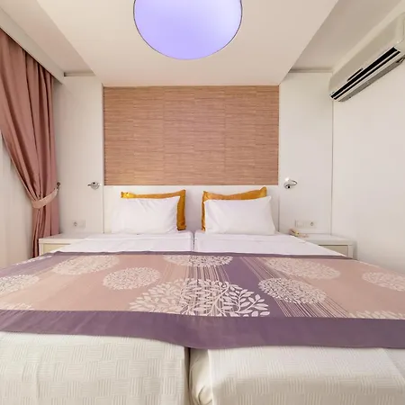 Tropic Club & - 호텔 시데