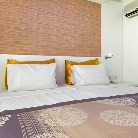 호텔 Tropic Club & - 3*