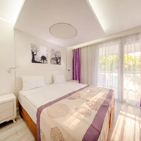 Hotel Tropic Beach Resort Hotel 3*