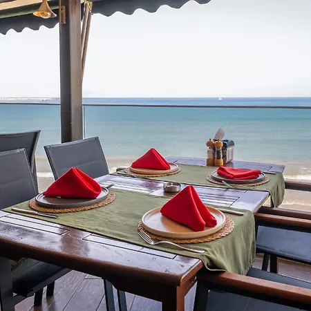 Tropic Club & - Hotel Side