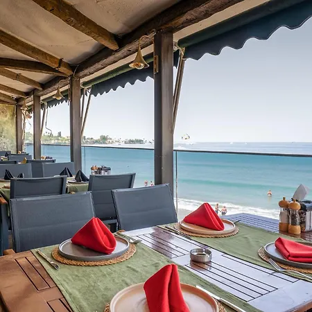 Hotel Tropic Beach Resort Hotel 3*